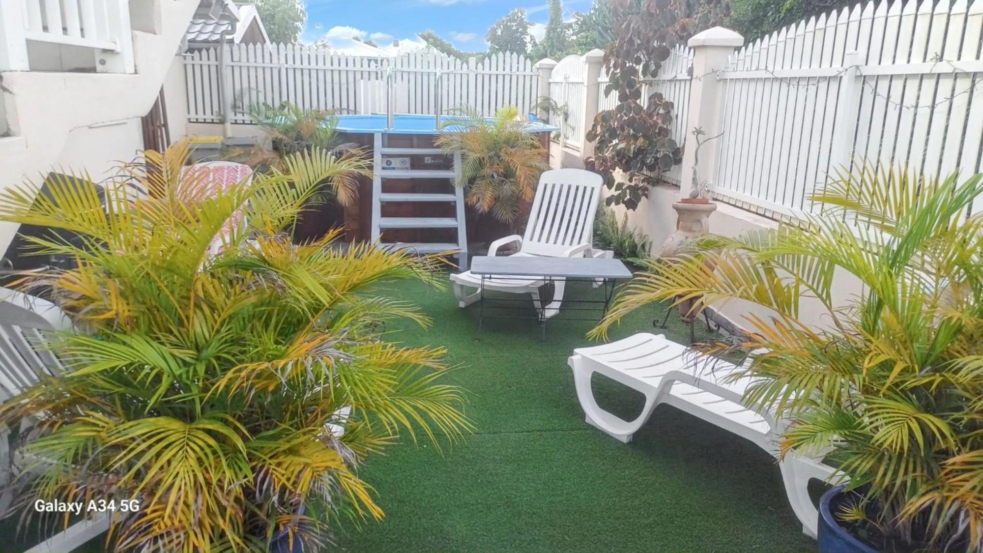 Villa Elegante A Saint Francois Avec Piscine Privee Toute L'Annee Экстерьер фото